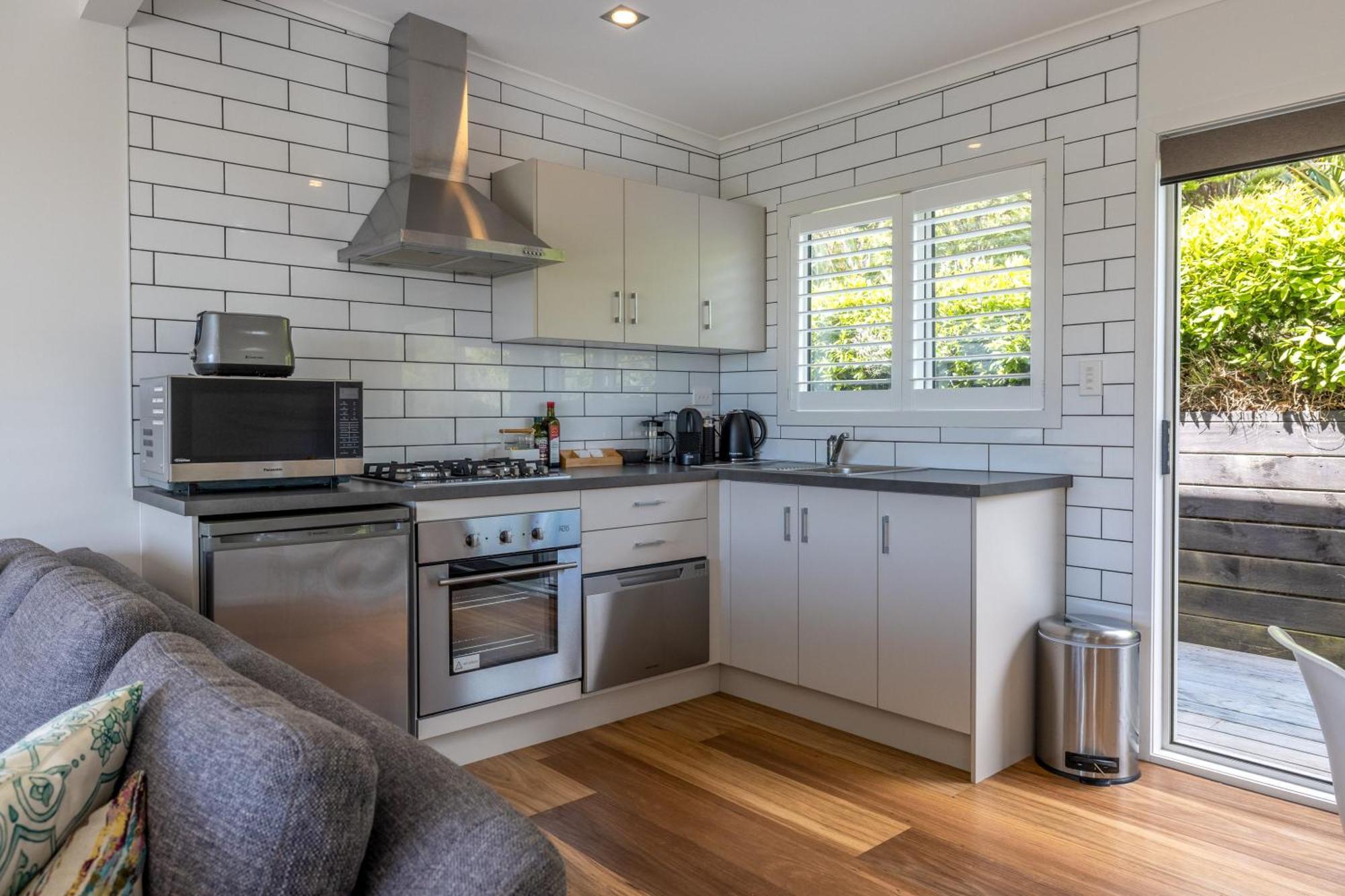 Te Whau Bach Apartments - Stay Waiheke Te Whau Bay Extérieur photo