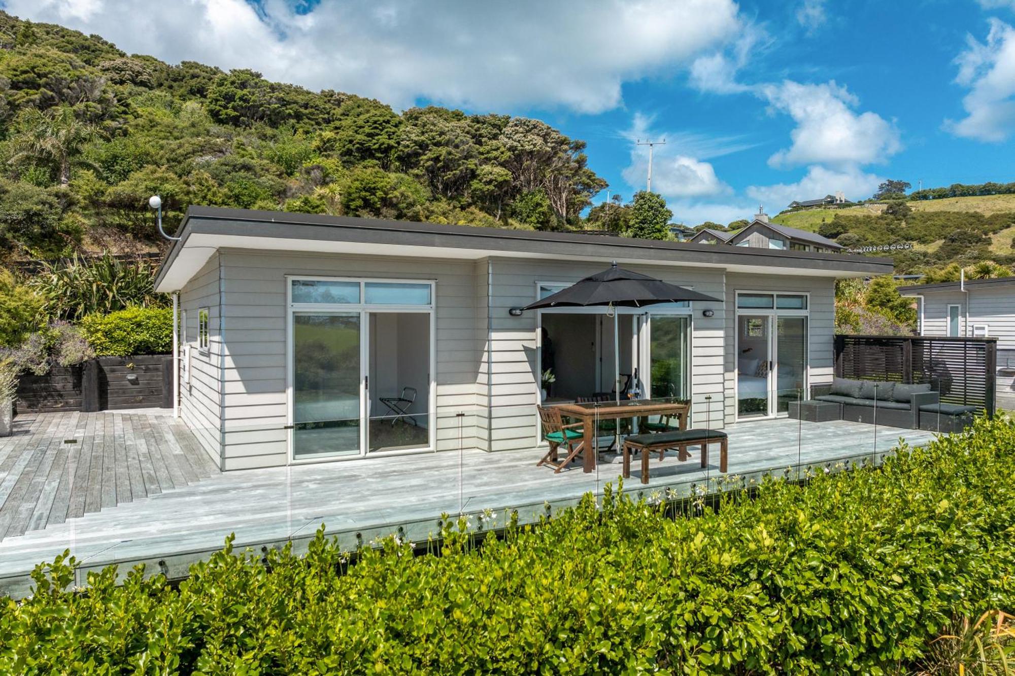 Te Whau Bach Apartments - Stay Waiheke Te Whau Bay Extérieur photo